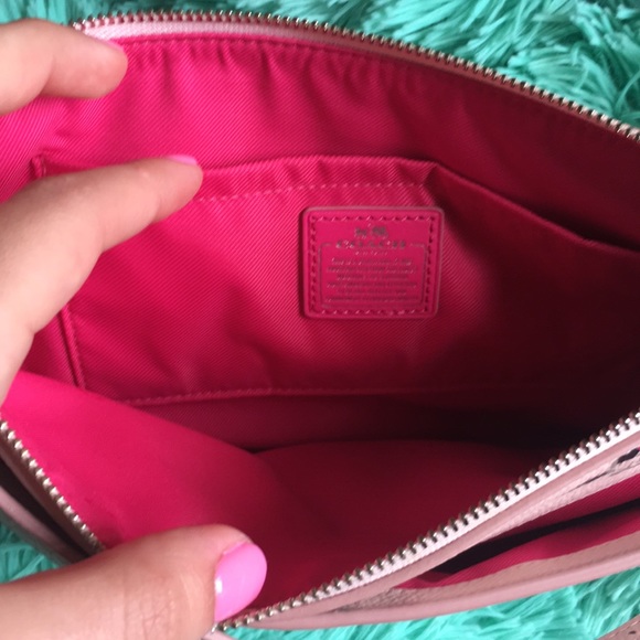 Coach Purse - Picture 4 of 5